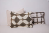 Textiles teinte a la main avec des couleurs naturelle.